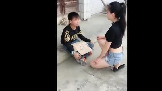 爆料乡村大姐视频,接地气日常引网友热议 第2张 爆料乡村大姐视频,接地气日常引网友热议 第2张